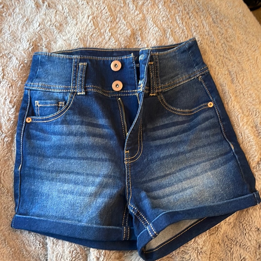 blue jean shorts, high waisted, perfect condition,